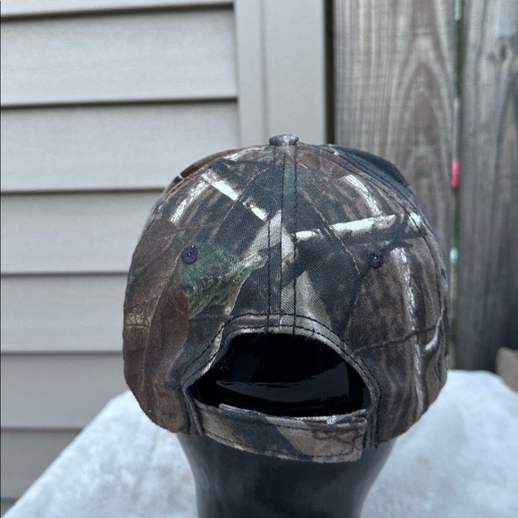 Chevrolet Camouflage hat with Logo - Picture 3 of 6